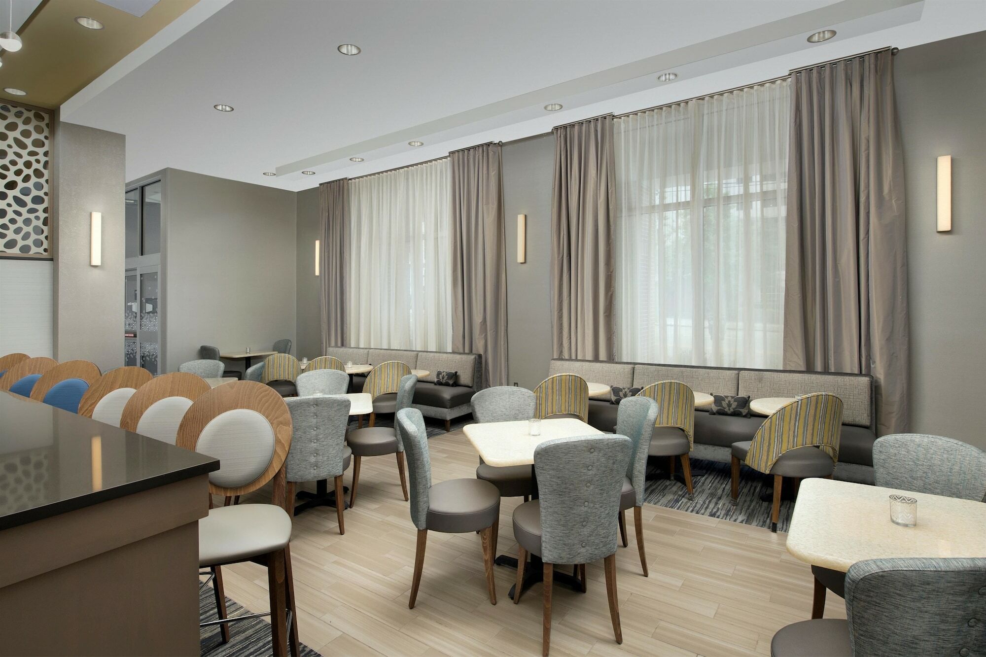 Hampton Inn Wilmington Downtown Bagian luar foto
